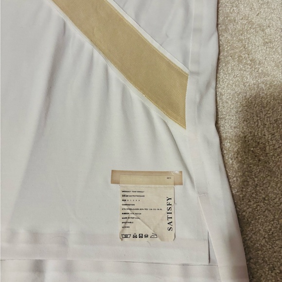 Satisfy Team Singlet REF2274 - White/Sand - Size0 (XS) - Picture 2 of 8